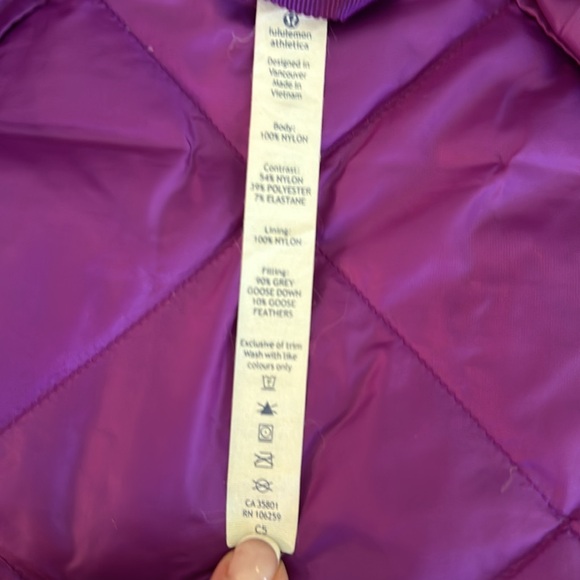 Lululemon down jacket - Picture 3 of 5